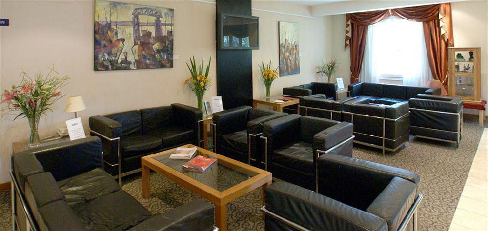 Hotel Aeroparque Inn & Suites Buenos Aires İç mekan fotoğraf